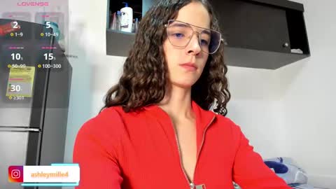 Snapshot of hanasleep chatting on 11-24-25, 07:13 hanasleep online show from 11-24-25, 07:13