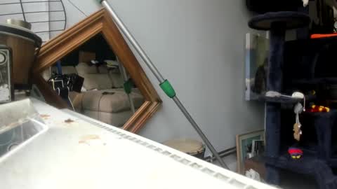 Snapshot of handncocknocum chatting on 02-04-25, 11:16 handncocknocum online show from 02-04-25, 11:16