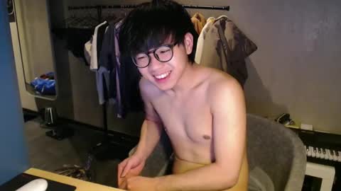 handsome_mannn online show from 01-16-26, 10:14