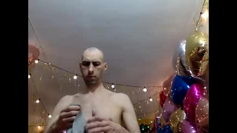 Snapshot of handsomealfie chatting on 03-15-26, 03:23 HandsomeAlfie online show from 03-15-26, 03:23