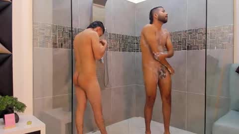 leonardfarrucknick and otis online show from 11-20-25, 02:28