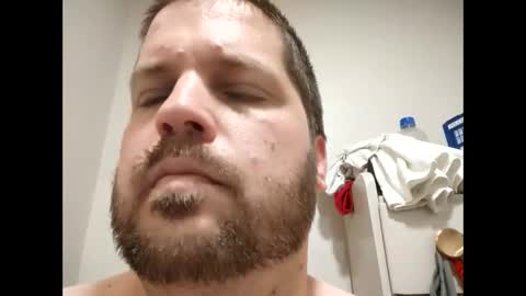 handsomedaddy198923 online show from 10-01-25, 08:04