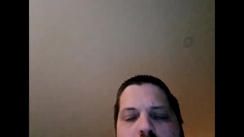 handsomedaddy198923 online show from 10-09-25, 07:50