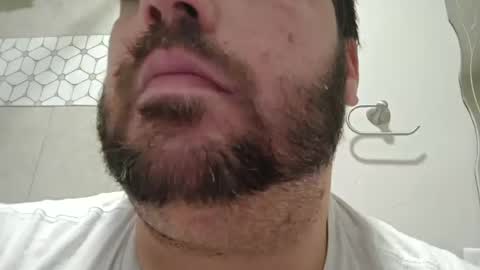 handsomedaddy198923 online show from 10-12-25, 06:12