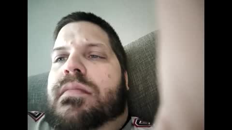 handsomedaddy198923 online show from 10-19-25, 07:14