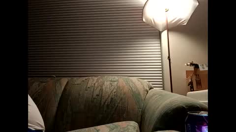 handsomedaddy198923 online show from 10-23-25, 07:29