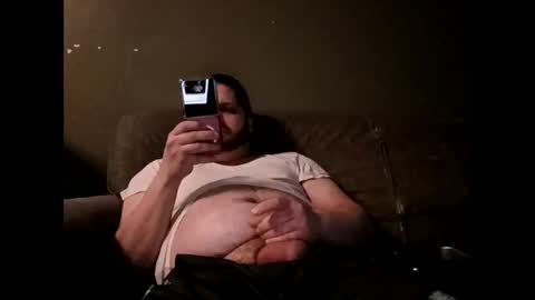 Snapshot of handsomedaddy198924 chatting on 02-13-26, 08:54 Handsomedaddy198923 online show from 02-13-26, 08:54