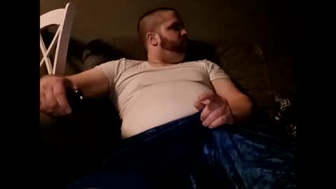 Snapshot of handsomedaddy198924 chatting on 03-02-26, 07:59 Handsomedaddy198923 online show from 03-02-26, 07:59