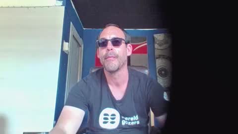 Snapshot of handsomeguy4ever chatting on 04-24-26, 11:34 handsomeguy4ever online show from 04-24-26, 11:34