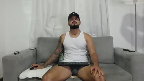 Handsomen online show from 02-10-26, 03:21