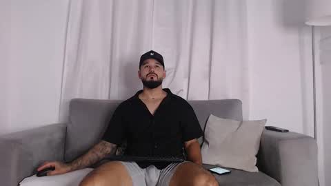 Handsomen online show from 03-20-26, 12:15