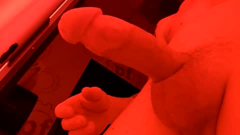 Snapshot of handsomerob42 chatting on 09-18-25, 09:11 handsomerob42 online show from 09-18-25, 09:11