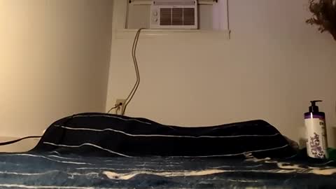 Snapshot of handydick7373 chatting on 05-27-26, 01:57 Handydick7373 online show from 05-27-26, 01:57