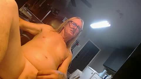 Snapshot of handyman5303 chatting on 11-17-25, 09:59 Handystudman online show from 11-17-25, 09:59