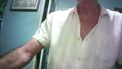 Snapshot of handymanforyou177322 chatting on 11-15-25, 11:54 handymanforyou177322 online show from 11-15-25, 11:54