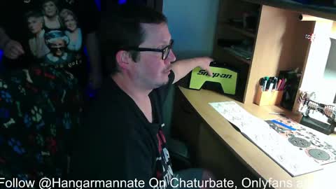 Snapshot of hangarmannate chatting on 05-15-26, 10:50 Nate online show from 05-15-26, 10:50