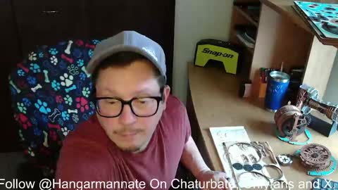 Snapshot of hangarmannate chatting on 05-24-26, 06:35 Nate online show from 05-24-26, 06:35