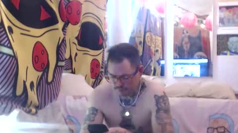 hank rams online show from 02-23-26, 08:06