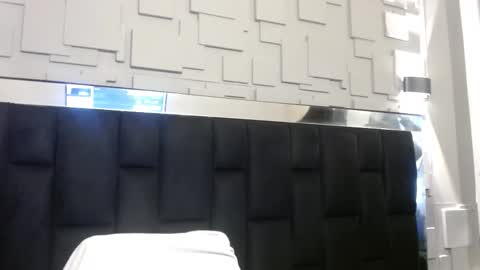 Hanna online show from 10-29-25, 11:23