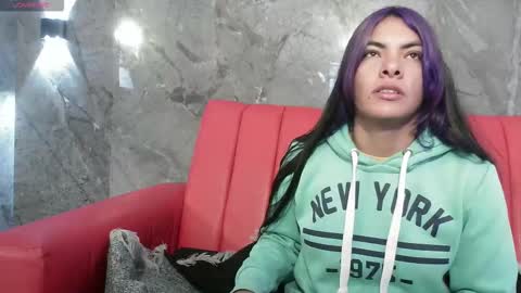 Hanna online show from 11-18-25, 11:25