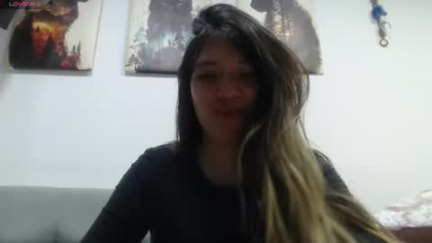 Snapshot of hanna__jones7 chatting on 06-17-26, 01:08 Hanna online show from 06-17-26, 01:08