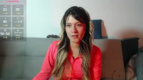 Snapshot of hanna__jones7 chatting on 06-19-26, 12:48 Hanna online show from 06-19-26, 12:48