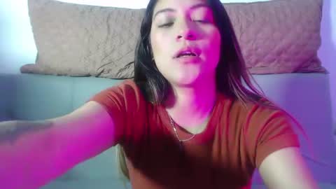 Snapshot of hanna__jones7 chatting on 07-31-26, 11:48 Hanna online show from 07-31-26, 11:48