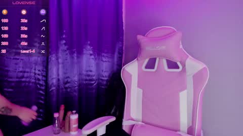  hanna  online show from 01-23-25, 03:05