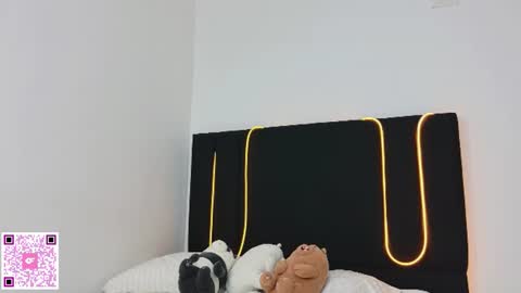 hanna_botero online show from 06-25-26, 04:56