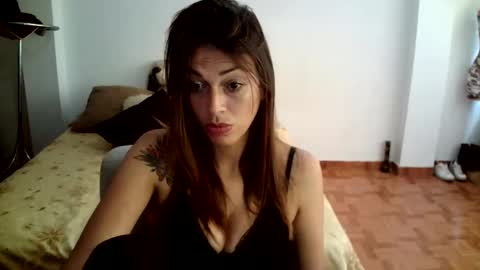 Hanna charming online show from 12-19-24, 04:57