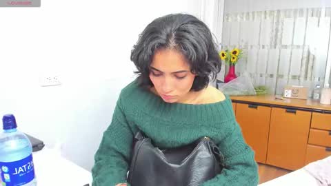 Sara online show from 12-04-25, 07:55