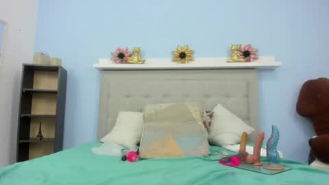 Snapshot of hanna_hornyx20 chatting on 06-08-26, 01:28 hanna_hornyx20 online show from 06-08-26, 01:28