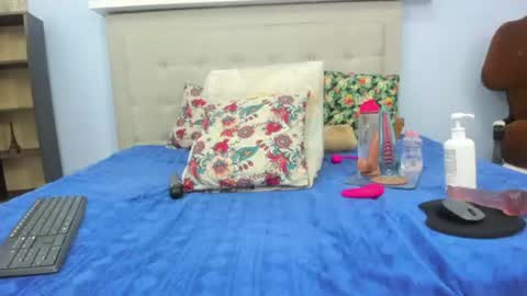 Snapshot of hanna_hornyx20 chatting on 06-14-26, 12:52 hanna_hornyx20 online show from 06-14-26, 12:52