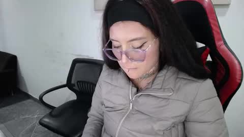 Snapshot of hanna_hot77 chatting on 03-31-26, 09:59 mara online show from 03-31-26, 09:59
