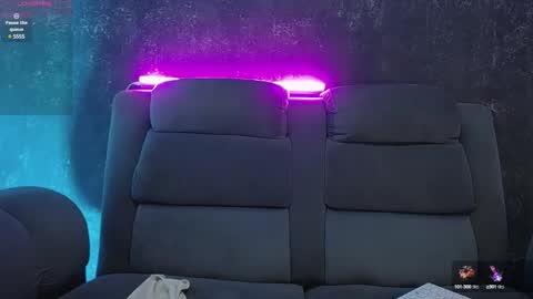 Snapshot of hanna_jhoonson chatting on 12-24-24, 12:11 Isabella online show from 12-24-24, 12:11