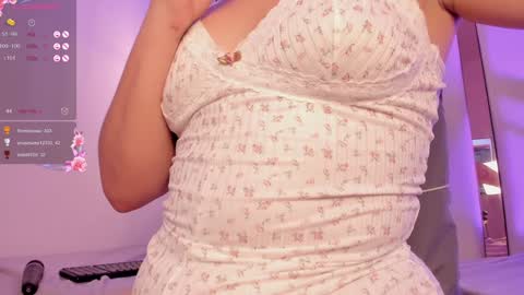 Hanna Lee online show from 01-13-25, 07:42