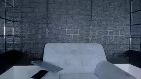 Hanna lens online show from 10-17-25, 06:54