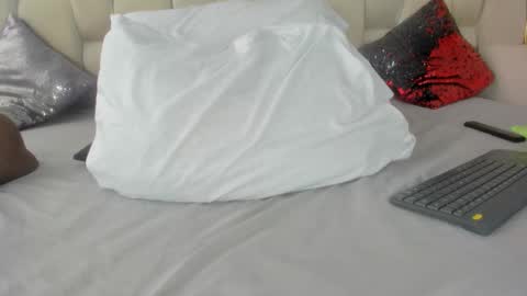 Hanna lens online show from 01-07-26, 06:32