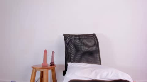 Hanna lens online show from 01-12-26, 04:56