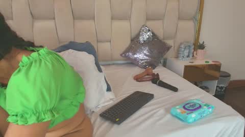 Hanna lens online show from 04-16-26, 09:39