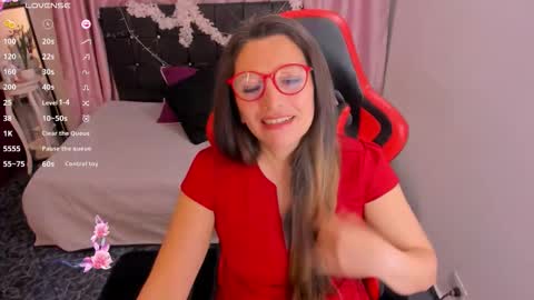 Snapshot of hanna_ma chatting on 01-10-26, 01:57 hanna_ma online show from 01-10-26, 01:57