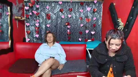 Snapshot of hanna_mature01 chatting on 02-16-25, 10:54 Hanna online show from 02-16-25, 10:54