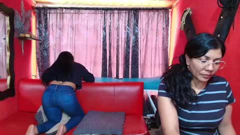 Snapshot of hanna_mature01 chatting on 02-28-25, 04:42 Hanna online show from 02-28-25, 04:42