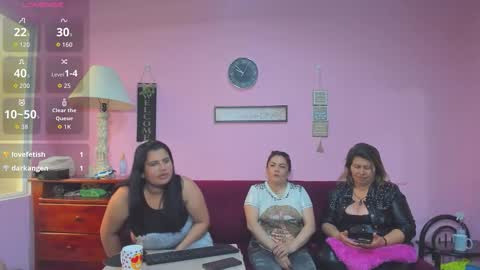 Snapshot of hanna_mature01 chatting on 09-19-25, 02:51 Hanna online show from 09-19-25, 02:51