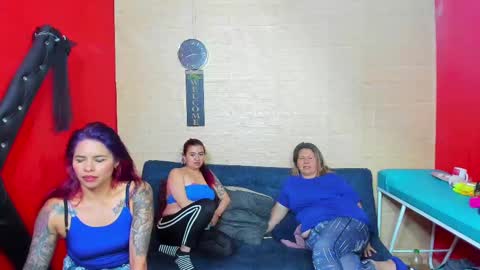 Snapshot of hanna_mature01 chatting on 10-03-25, 01:13 Hanna online show from 10-03-25, 01:13