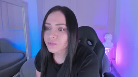 Snapshot of hanna_moonlight_ chatting on 01-11-26, 08:25 Hanna online show from 01-11-26, 08:25