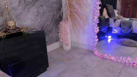 Hanna  online show from 05-16-26, 12:07