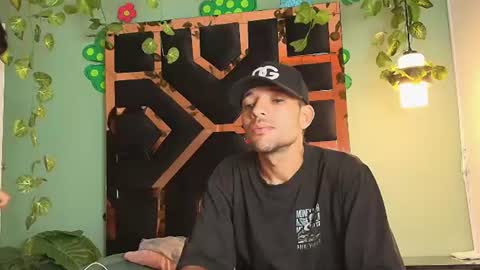 HANNA Y SEBAS online show from 06-23-26, 12:36