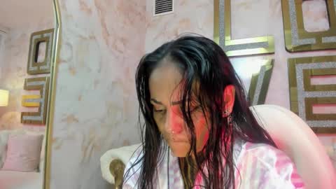 EVA online show from 12-21-25, 12:51