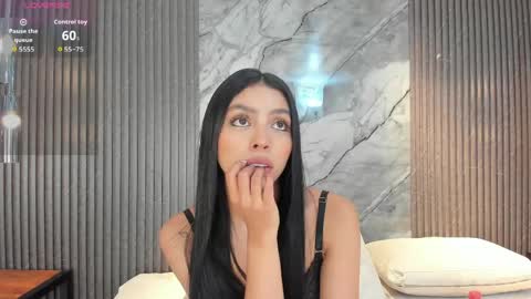 Snapshot of hanna_stell chatting on 06-06-26, 02:44 Hanna S online show from 06-06-26, 02:44